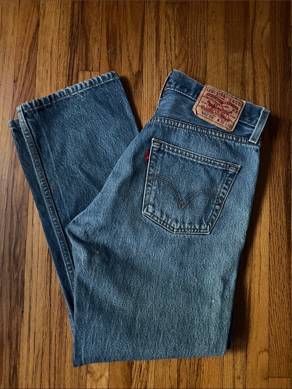✨Vintage✨ Levi’s 501s